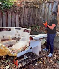 Moving and Downsizing Cleanouts in Bloomingdale, FL